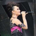 Zaskia Saat Tampil di Konser 'Salut Indonesia'