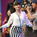 Zaskia Saat Tampil di Acara Musik 'Dahsyat'