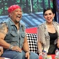 Indro Warkop dan Syahrini Menjadi Bintang Tamu di 'Buka-Bukaan'