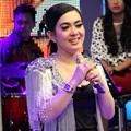 Syahrini Tengah Syuting 'Buka-Bukaan'