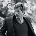 Aaron Eckhart Photoshoot