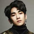 Key SHINee di Majalah Harper's Bazaar Edisi Desember 2013