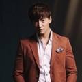 Choi Jin Hyuk di Majalah Ize Edisi Desember 2013