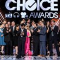 Para Pemain Serial 'The Big Bang Theory' Saat Terima Piala Favorite Network TV Comedy