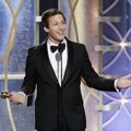 Andy Samberg Raih Piala Best Actor in a TV Series, Comedy