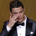 Cristiano Ronaldo Menerima Penghargaan Player of the Year