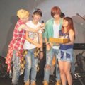 Yun Lunafly Mendapat Kejutan Kue Ulang Tahun dari Fans