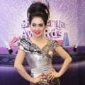 Syahrini di Red Carpet Dahsyatnya Awards 2014