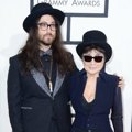 Sean Lennon dan Yoko Ono di Red Carpet Grammy Awards 2014