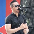 Sammy Simorangkir Saat Tampil di Acara 'Musik Sore Seru'