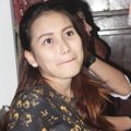 Ayu Ting Ting Saat Mendatangi Pengadilan Agama Depok