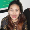 Ayu Ting Ting Saat Mendatangi Pengadilan Agama Depok