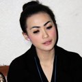 Christy Jusung Saat Datangi Pengadilan Agama Jakarta Selatan