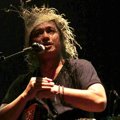 Dik Doank Saat Tampil di Konser 'Singing Toilet'