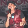 Indra Birowo di Konser 'Help Everybody Loves Others'