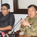Pasha Ungu dan Jusuf Kalla Saat Mendatangi Gedung Palang Merah Indonesia