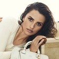 Penelope Cruz Berpose untuk Loewe SS 2014