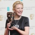 Cate Blanchett Raih Piala Best Actress