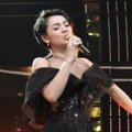 Andien Nyanyikan Lagu 'Aku di Sini Untukmu'