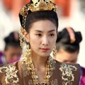 Kim Seo Hyung Sebagai Ratu Hwang