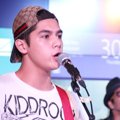 Al Ghazali Lucky Laki Saat Tampil di Acara Seminar Nova dan Windows 8.