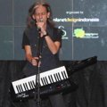 Fariz RM Saat Tampil di 'Legendary Chrisye Dekade Project'