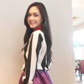 Richa Novisha Saat Jumpa Pers Film 'Mentari Dari Kurau'