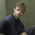 Dane DeHaan Berpose untuk Prada