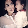Fanny Fabriana Bersama Sang Buah Hati
