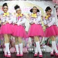 D'Jollies Saat Menggelar Jumpa Pers di Kawasan Sudirman, Jakarta
