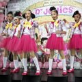 Penampilan D'Jollies Saat Menggelar Jumpa Pers