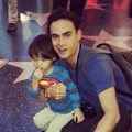 Ashraf Sinclair Habiskan Waktu dengan Noah Sinclair