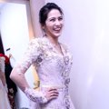 Alyssa Soebandono Saat Fitting Baju Pengantin