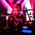 Avril Lavigne Buka Konser dengan Single 'Hello Kitty'