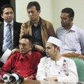 Ustadz Guntur Bumi Saat Datangi Kantor MUI