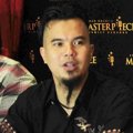 Ahmad Dhani Saat Pembukaan Karaoke 'Ahmad Dhani's Masterpiece Family'
