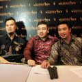 Ahmad Dhani Saat Pembukaan Karaoke 'Ahmad Dhani's Masterpiece Family'