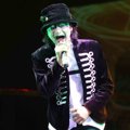 Penampilan Andi /rif di 'Wayang Orang Rock Ekalaya'