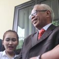 Ayu Ting Ting Saat Datangi Pengadilan Agama Depok