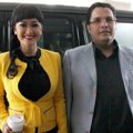 Julia Perez Saat Datangi Mabes Polri