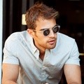 Theo James di Majalah Bello vol. 44