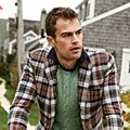 Theo James di Majalah GQ Edisi Maret 2014