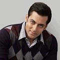 Salman Khan Pamerkan Koleksi Busana Pria Splash Fashion A/W 2013-2014