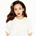 Lee Na Young di Majalah Harper's Bazaar Februari 2012