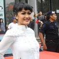 Julia Perez Saat Pembukaan 'Jupe Fried Chicken'