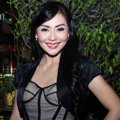 Tessa Kaunang Saat Ditemui di Gedung Trans TV, Jakarta