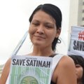 Melanie Subono Saat Menggelar Aksi Damai di Bundaran HI, Jakarta