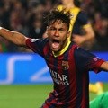 Neymar Rayakan Gol Barcelona