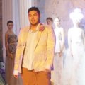 Ivan Gunawan Saat Meggelar Fashion Show Busana Pengantin 'Emma the Silent Princess'
