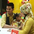 Indra Bekti dan Aldilla Jelita Saat Mengisi Acara 'Nestle Indonesia'